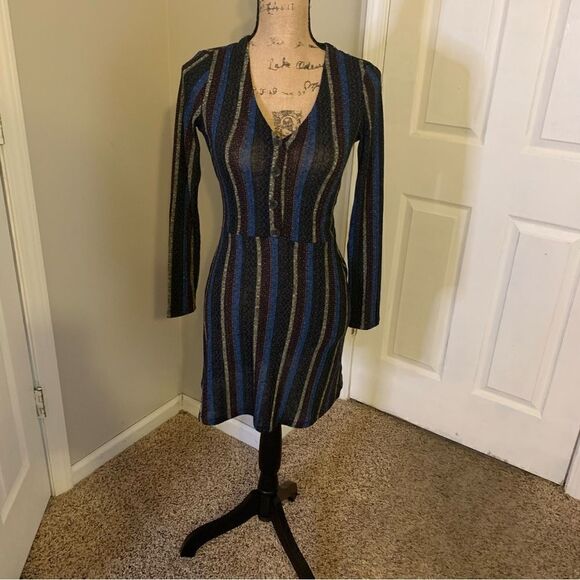 En Crème Striped Dress NWT - Picture 2 of 9